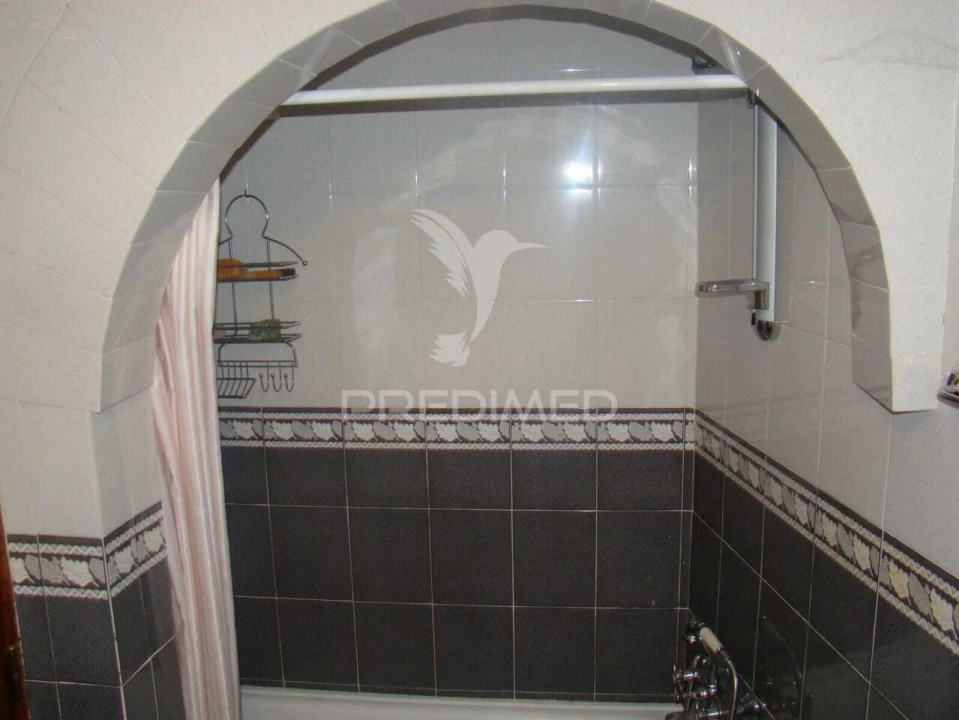 Moradia T4 para Venda em Montalvão Foto 4