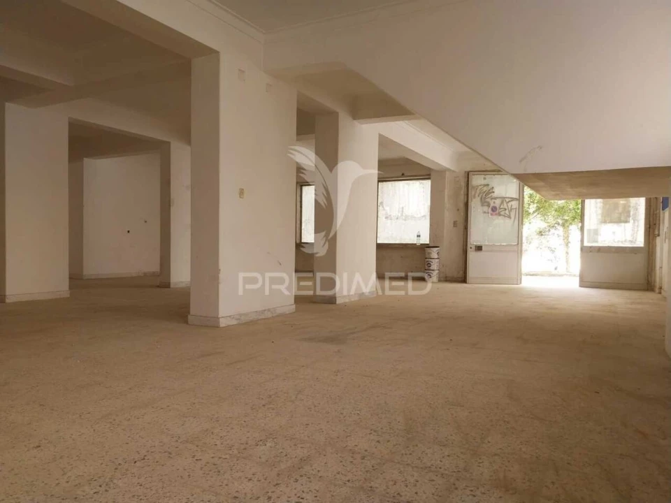 Loja para Arrendamento em Cacém e São Marcos Foto 4