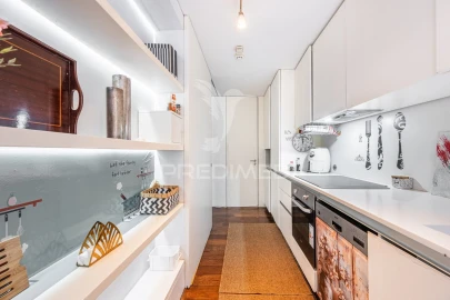 Apartamento T3 para Venda em Aldoar, Foz do Douro e Nevogilde