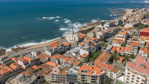 Apartamento T3 para Venda em Aldoar, Foz do Douro e Nevogilde
