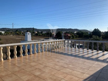 Moradia T0 para Venda em Algoz e Tunes