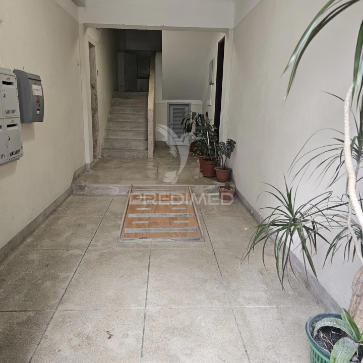 Apartamento T2 para Venda em Benfica Foto 10