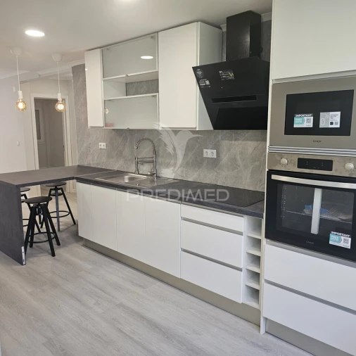 Apartamento T2 para Venda em Benfica Foto 8