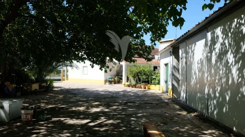 Moradia T3 para Venda em Ponte de Sor, Tramaga e Vale de Açor