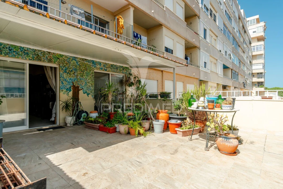 Apartamento T3 para Venda em Laranjeiro e Feijó Foto 14
