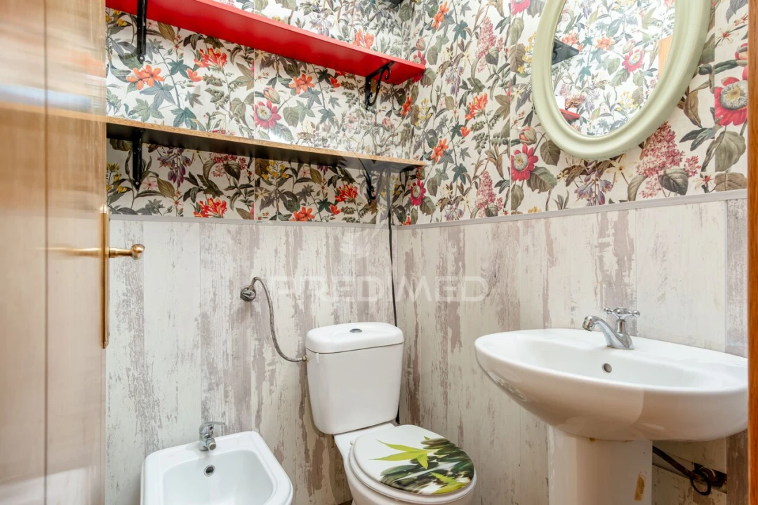 Apartamento T3 para Venda em Laranjeiro e Feijó Foto 17