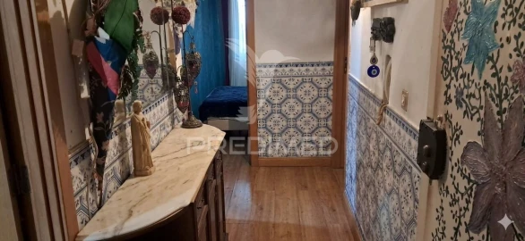Apartamento T3 para Venda em Laranjeiro e Feijó
