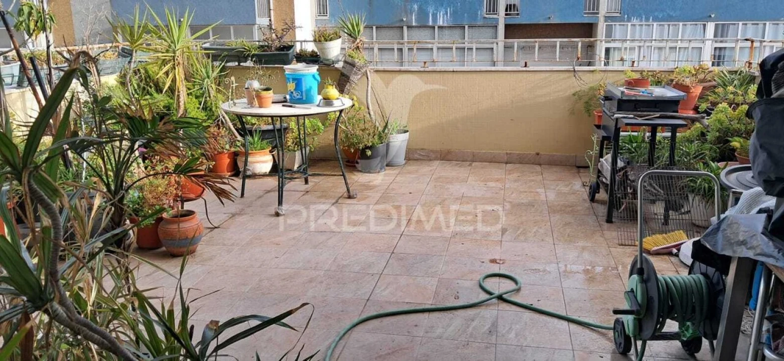Apartamento T3 para Venda em Laranjeiro e Feijó Foto 14