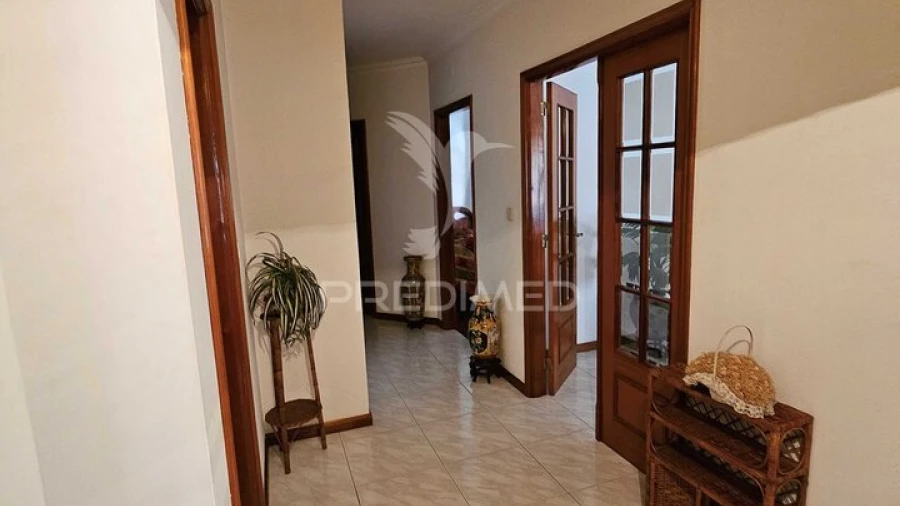 Apartamento T3 para Venda em Chafe