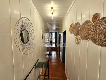 Moradia T1 para Venda em Entradas