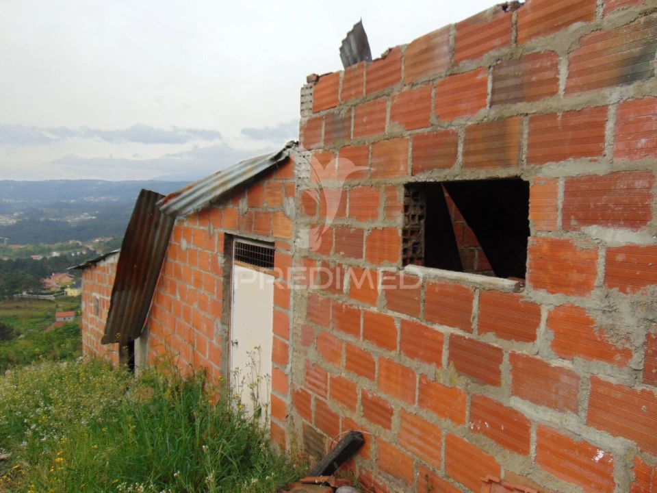 Terreno para Venda em Lordelo Foto 17