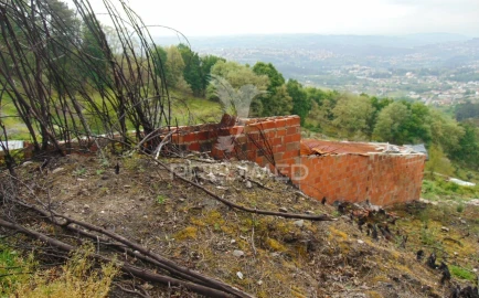 Terreno para Venda em Lordelo