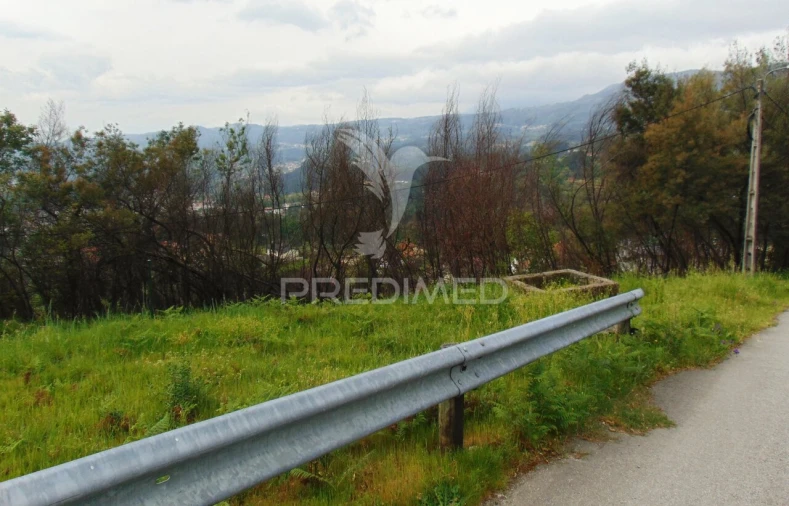 Terreno para Venda em Lordelo Foto 37