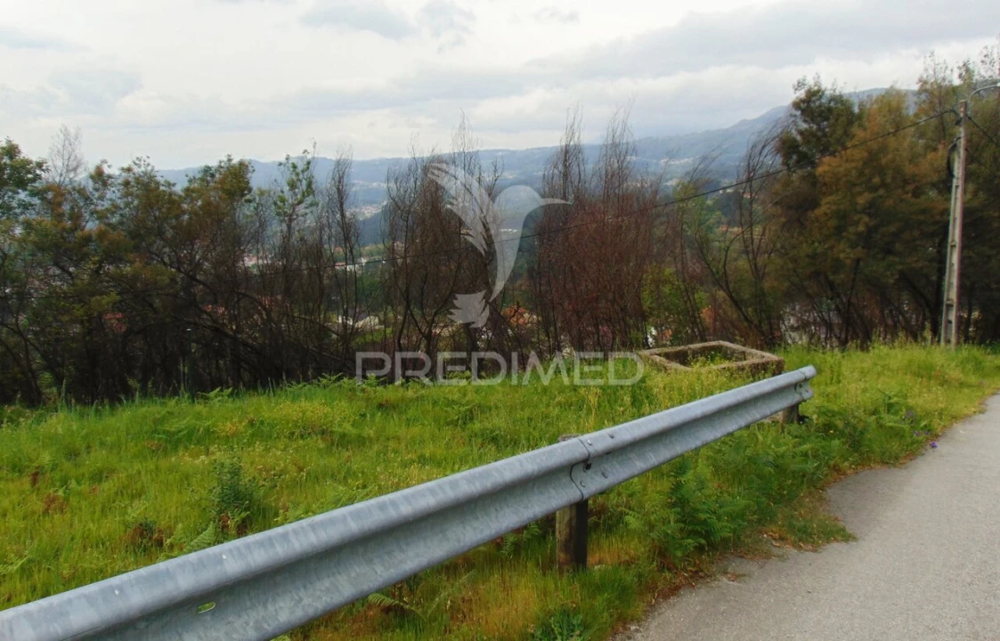 Terreno para Venda em Lordelo Foto 37