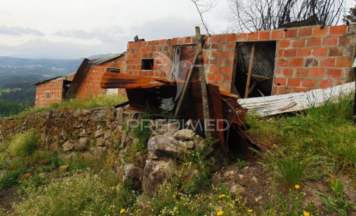 Terreno para Venda em Lordelo Foto 16