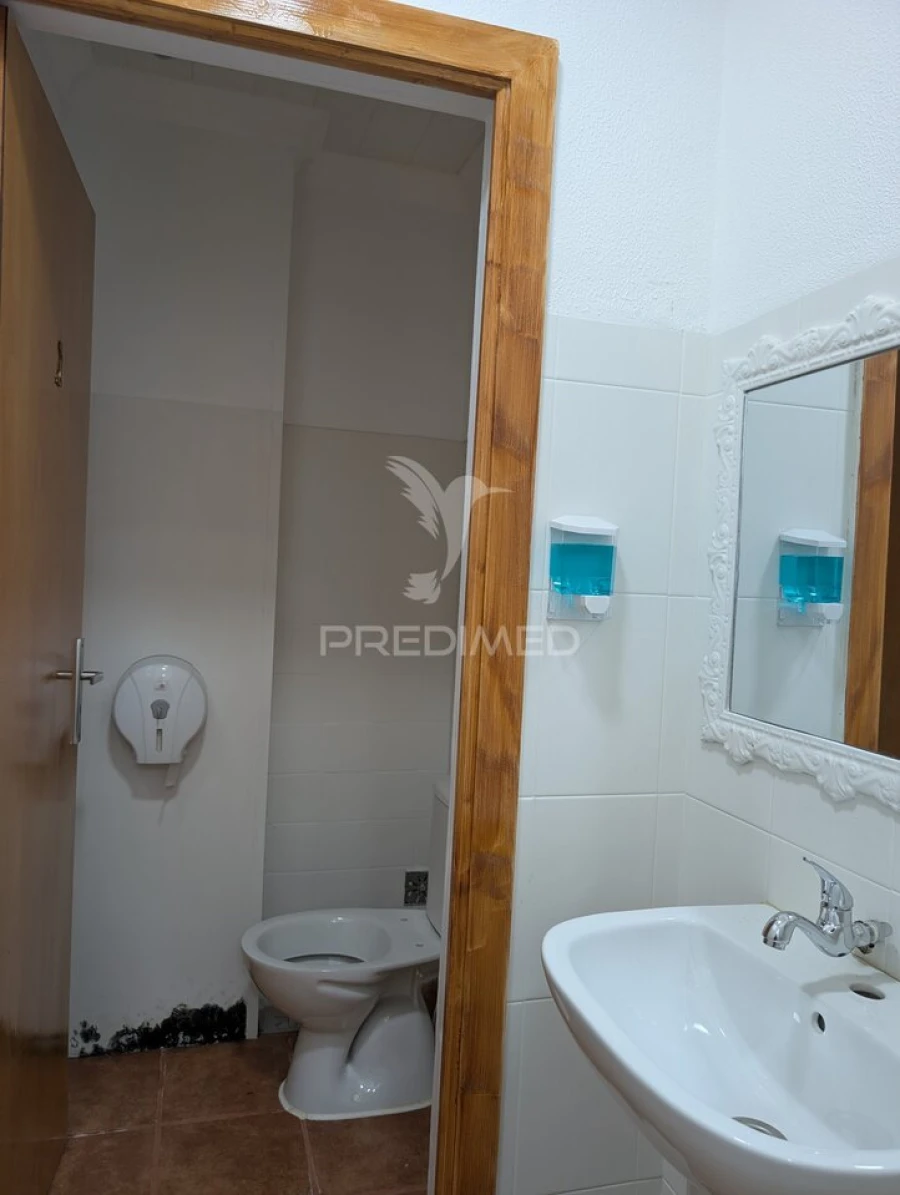 Loja para Arrendamento em Benavente Foto 3