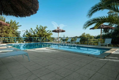 Quinta T9 para Venda em Moncarapacho e Fuseta