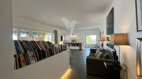 Quinta T9 para Venda em Moncarapacho e Fuseta