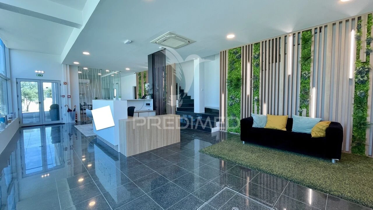 Armazém para Venda em Seixal, Arrentela e Aldeia de Paio Pires Foto 7