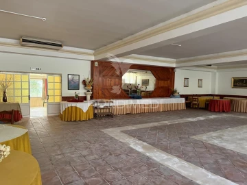 Quinta T4 para Venda em Minde