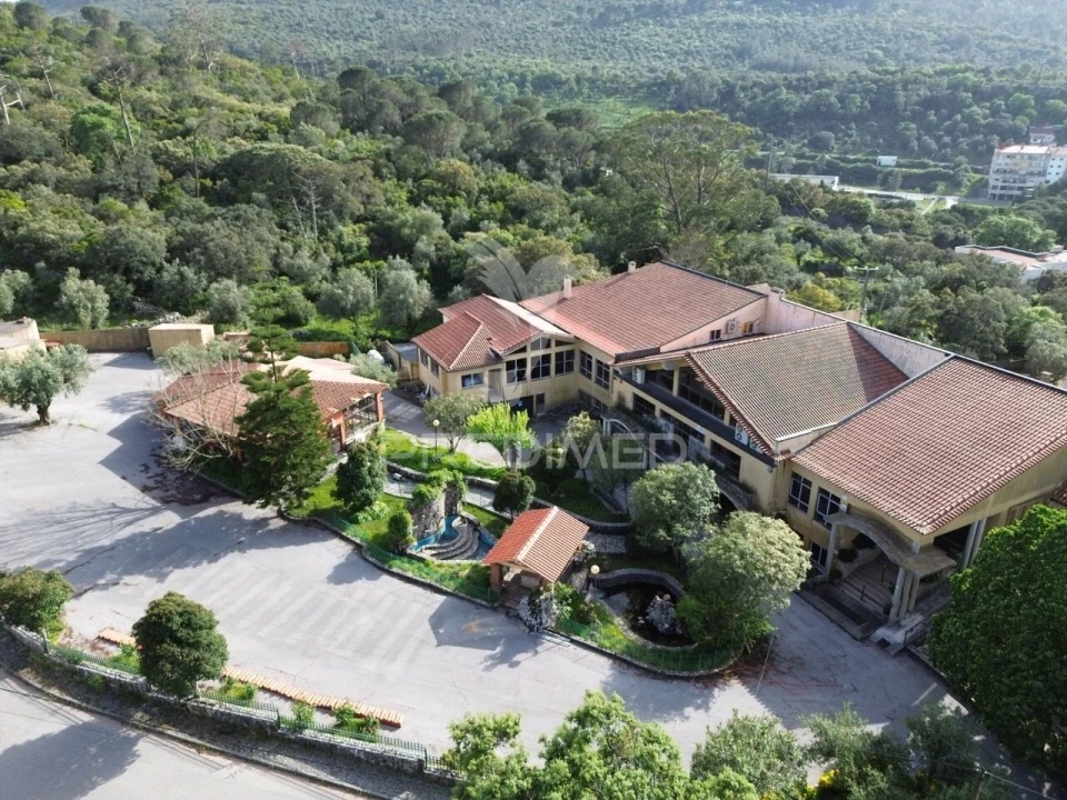 Quinta T4 para Venda em Minde Foto 10