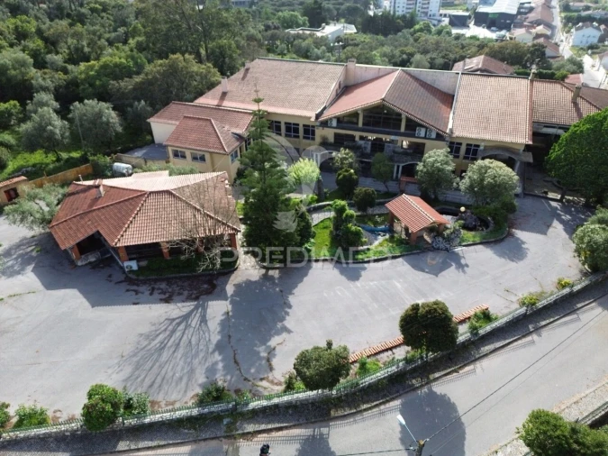 Quinta T4 para Venda em Minde Foto 4