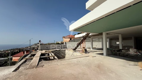 Moradia T3 para Venda em Santo Antonio