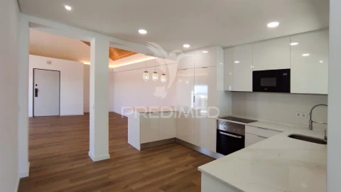 Moradia T2 para Venda em Alto do Seixalinho, Santo André e Verderena