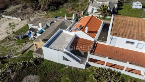 Moradia T2 para Venda em Alto do Seixalinho, Santo André e Verderena