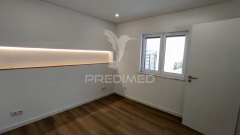 Moradia T2 para Venda em Alto do Seixalinho, Santo André e Verderena