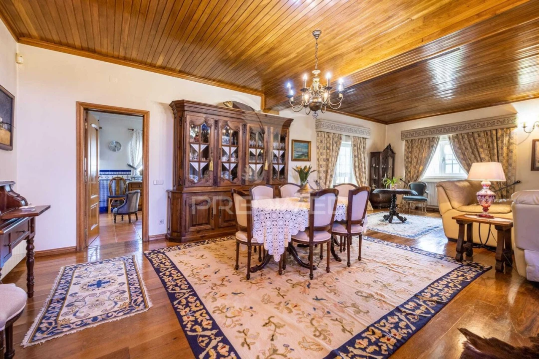 Moradia T6 para Venda em Porto de Mós - São João Baptista e São Pedro Foto 8