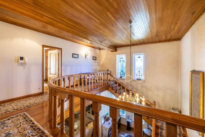 Moradia T6 para Venda em Porto de Mós - São João Baptista e São Pedro