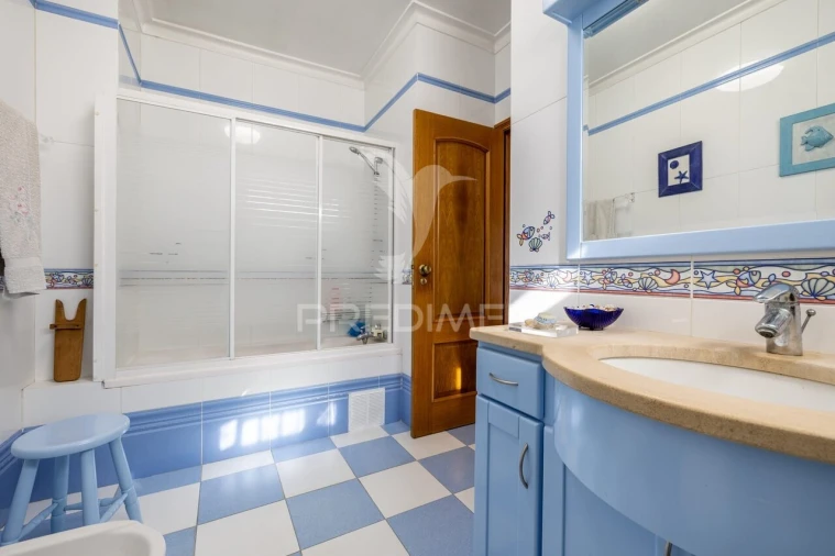 Moradia T6 para Venda em Porto de Mós - São João Baptista e São Pedro Foto 24