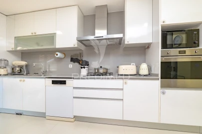 Apartamento T5 para Venda em Braga (Maximinos, Sé e Cividade)