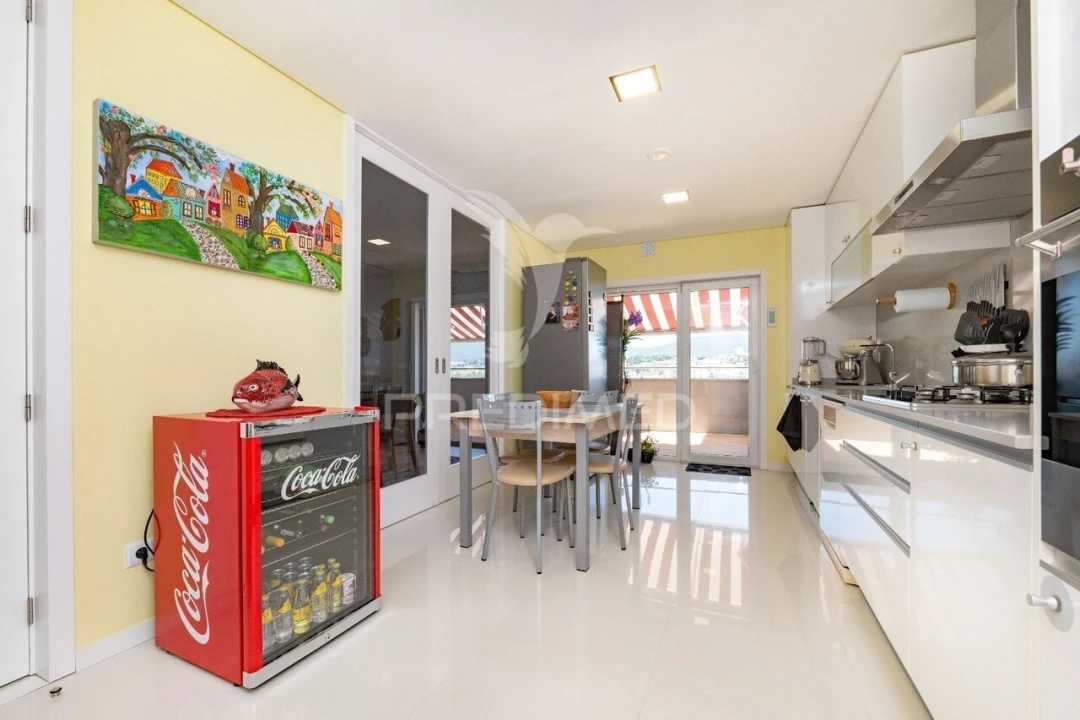 Apartamento T5 para Venda em Braga (Maximinos, Sé e Cividade) Foto 38