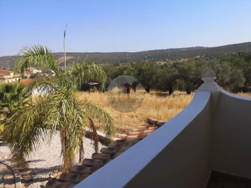 Moradia T4 para Venda em Querença, Tôr e Benafim