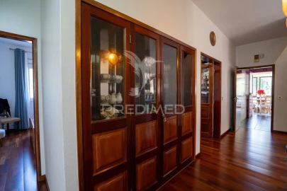 Moradia T3 para Venda em Santo Antonio da Serra