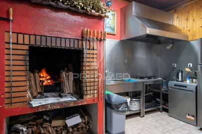 Moradia T3 para Venda em Santo Antonio da Serra