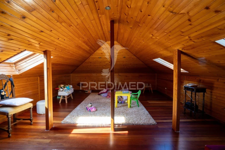 Moradia T3 para Venda em Santo Antonio da Serra Foto 23