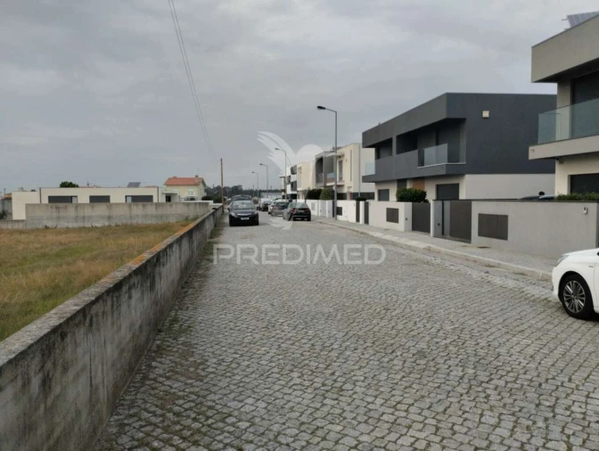 Terreno para Venda em Póvoa de Varzim, Beiriz e Argivai Foto 6