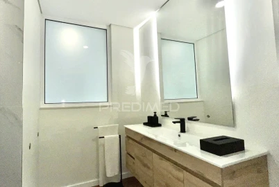 Moradia T4 para Venda em Esmoriz