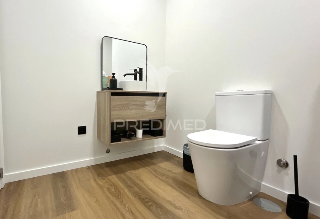 Moradia T4 para Venda em Esmoriz Foto 23