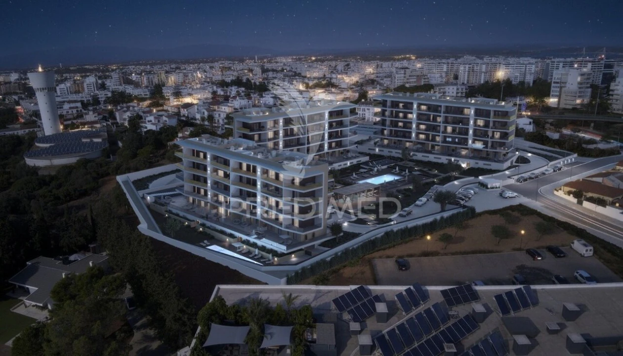 Apartamento T2 para Venda em Portimão Foto 1