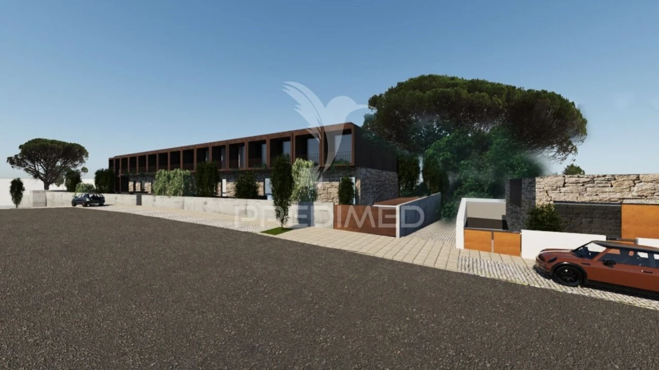 Terreno para Venda em Fânzeres e São Pedro da Cova Foto 1