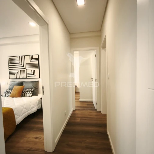 Apartamento T3 para Venda em Benfica Foto 3