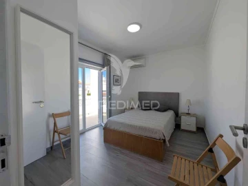 Moradia T4 para Venda em Monte Gordo