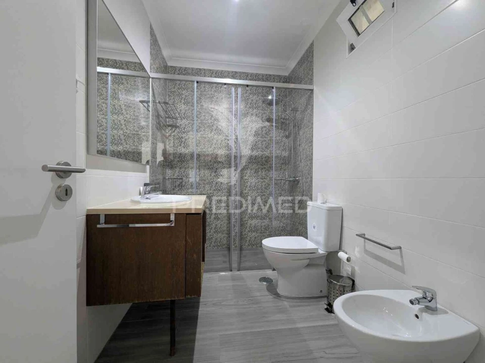 Moradia T4 para Venda em Monte Gordo Foto 39