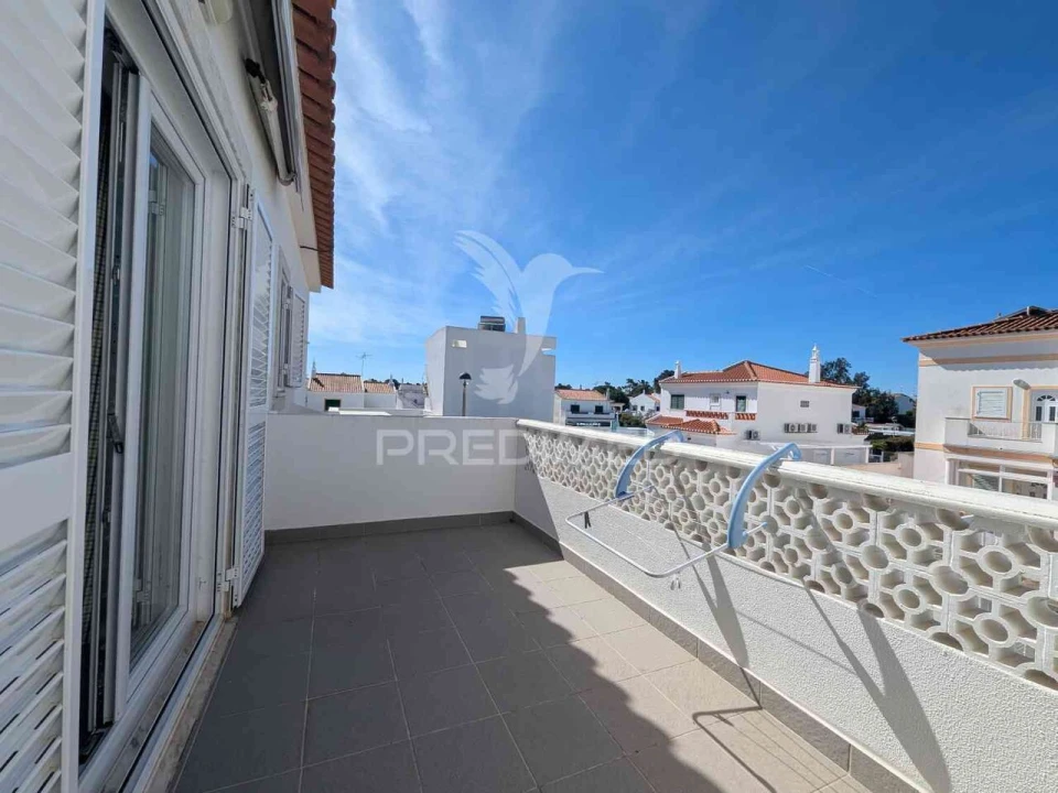 Moradia T4 para Venda em Monte Gordo Foto 31