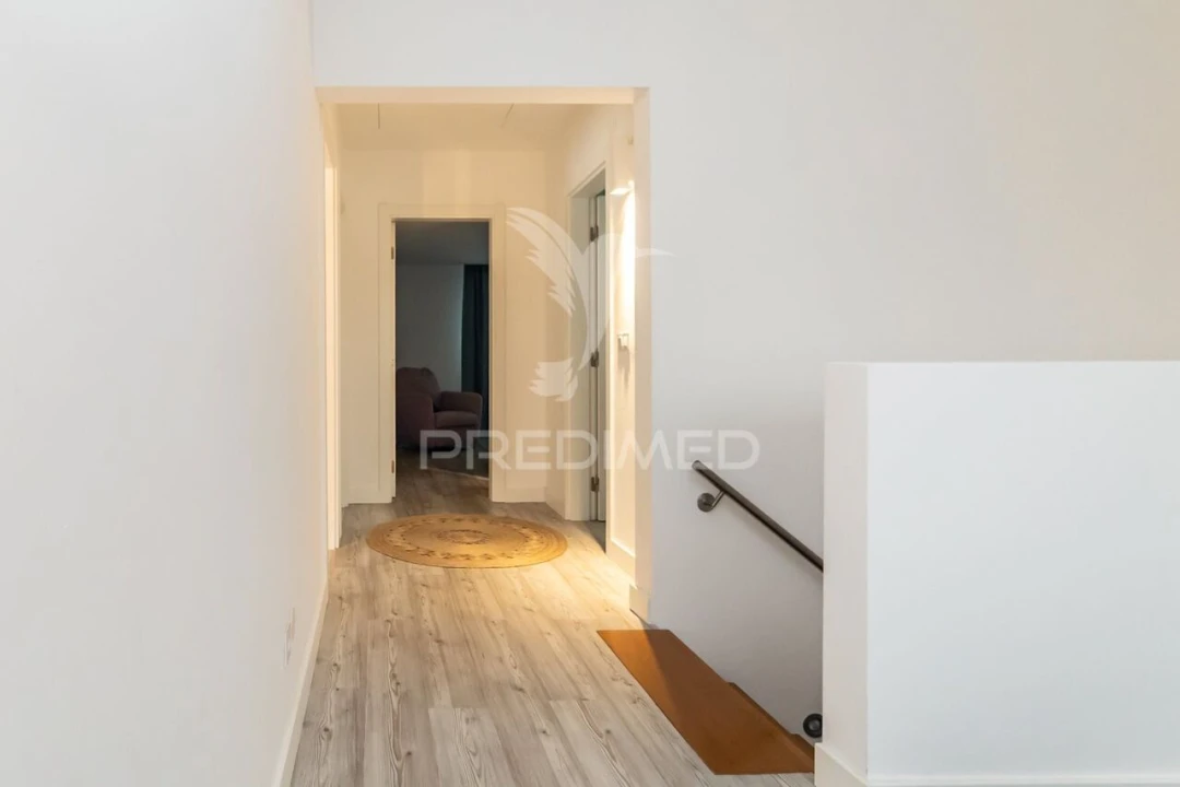 Moradia T4 para Venda em Seixal, Arrentela e Aldeia de Paio Pires Foto 13