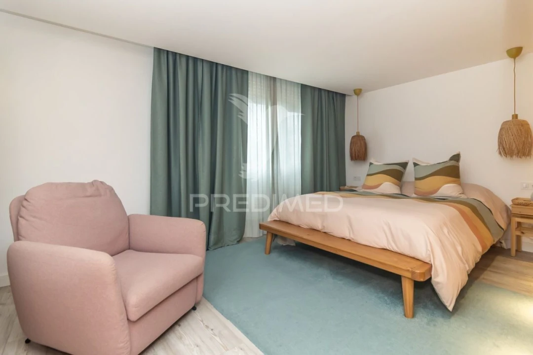 Moradia T4 para Venda em Seixal, Arrentela e Aldeia de Paio Pires Foto 6